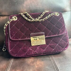 Michael Kors Quilted Velvet Shoulder Bag - Burgundy